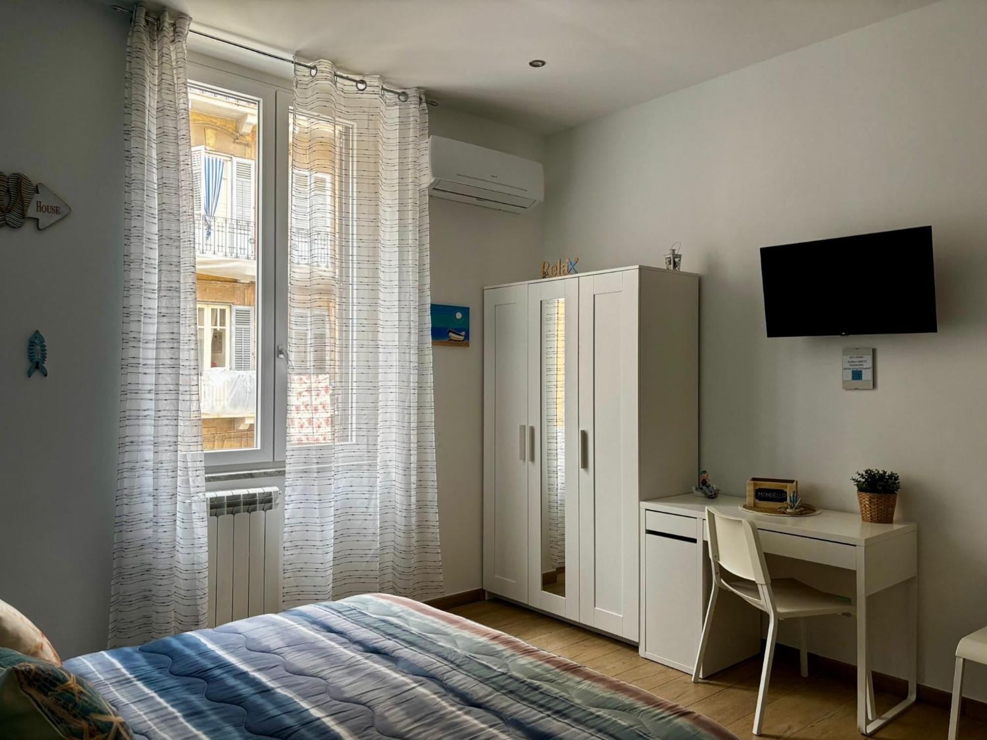 D'Aragona Guest House Palermo Buitenkant foto